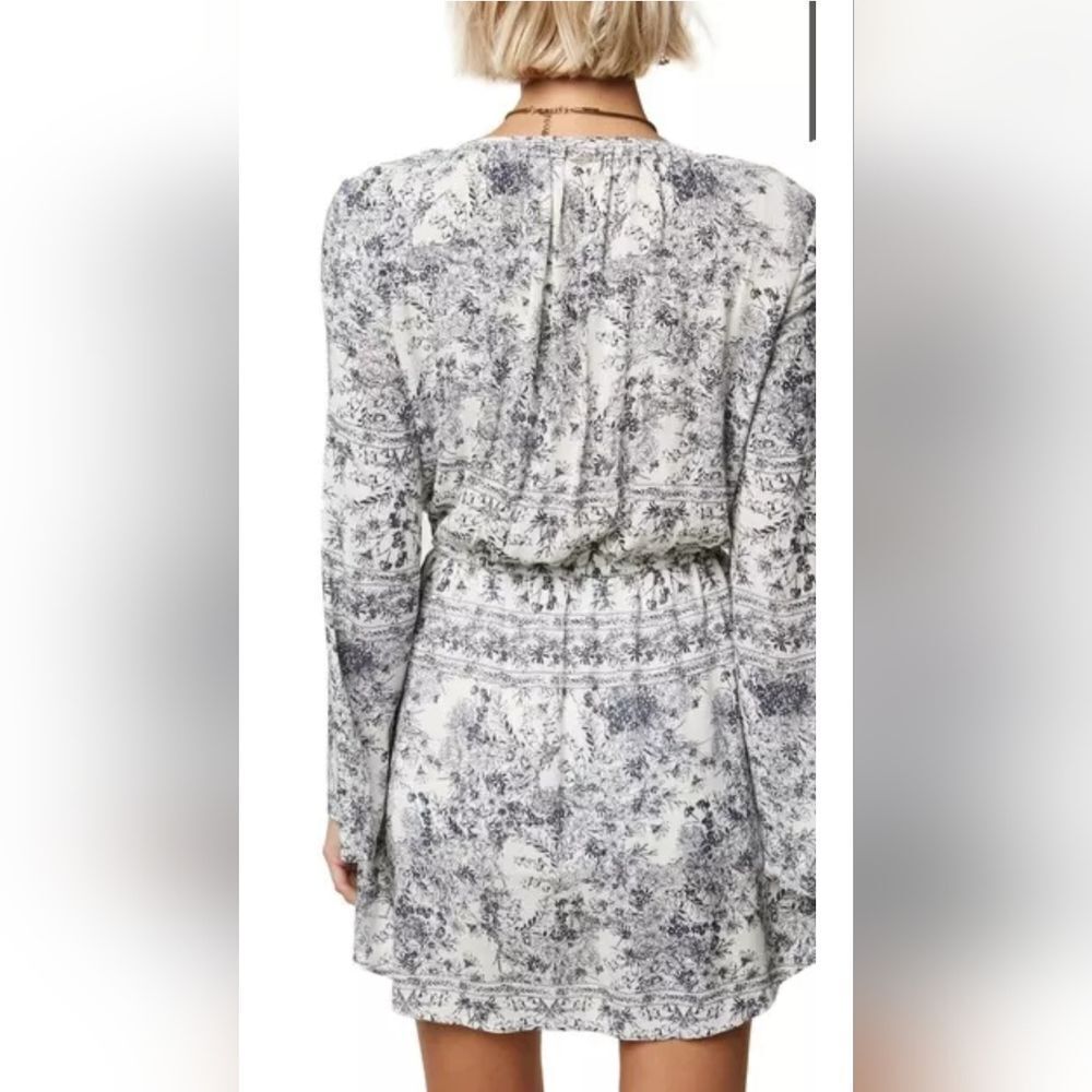 O'Neill dress